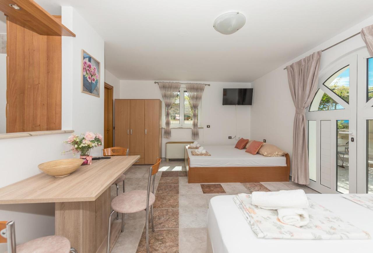Villa Bozica - Sea View Stone Villa With Free Parking Makarska Kültér fotó